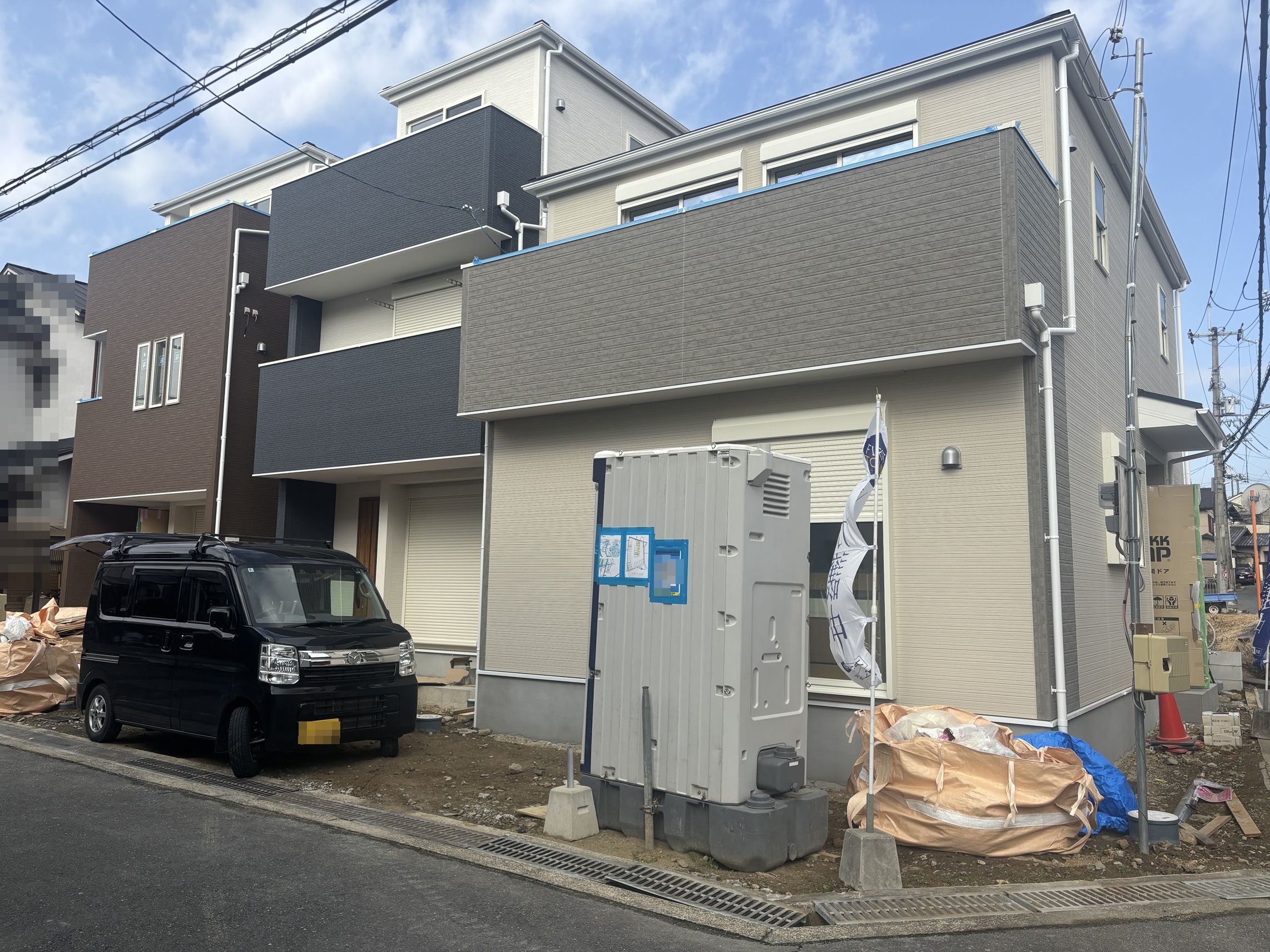 高槻市塚原5丁目　新築一戸建（全3区画）